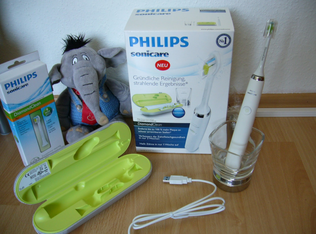 philips-sonicare-diamondclean-electric-toothbrush1-1024x759