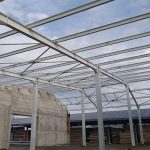 Halele metalice – soluția modernă pentru spații versatile și durabile